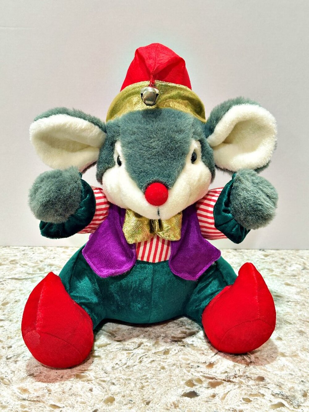VTG TB Trading Gray Christmas Mouse Plush 12" Stuff Animal Red Hat Velvet Outfit
